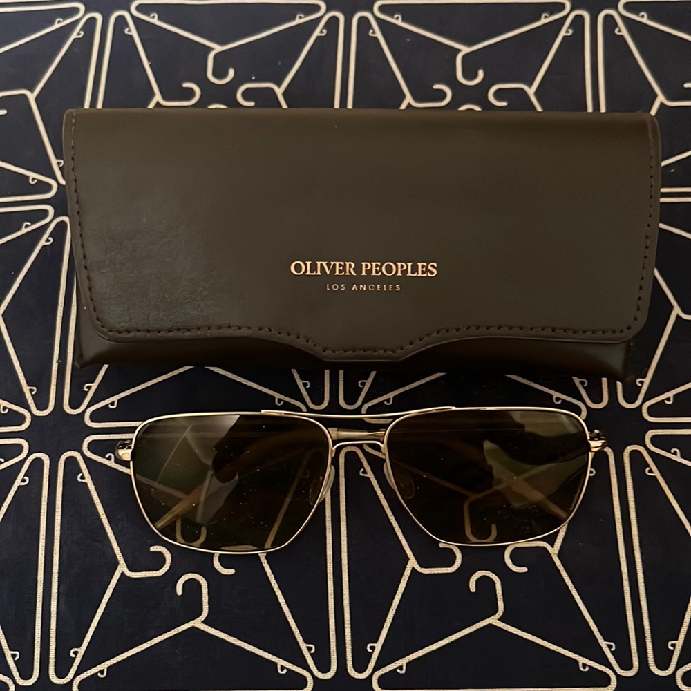 Authentic Oliver Peoples “Clifton”